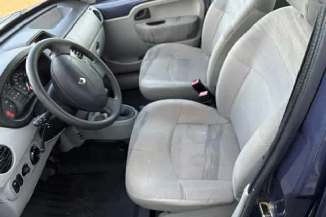 Renault Kangoo (2004) thumbnail 2