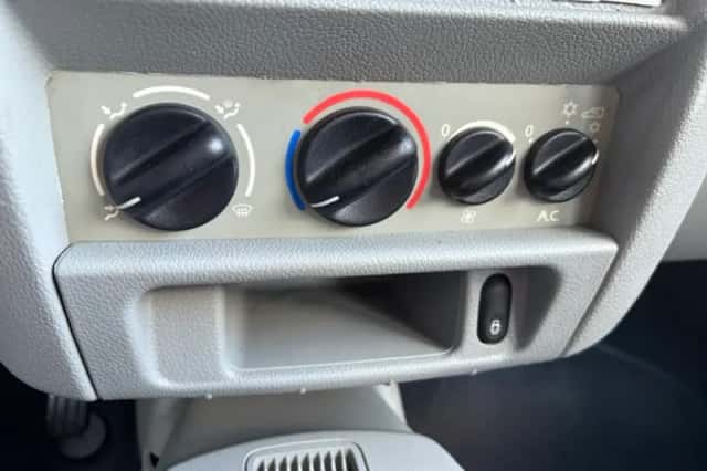 Renault Kangoo (2004) thumbnail 4