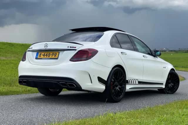 Mercedes-Benz C-Klasse (2015) thumbnail 4