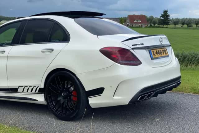 Mercedes-Benz C-Klasse (2015) thumbnail 5