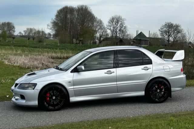 Mitsubishi Lancer (2003) thumbnail 3