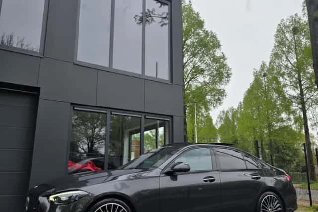 Mercedes-Benz C-Klasse (2021) thumbnail 2