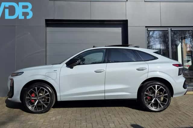 Audi Q3 Sportback (2025) thumbnail 6