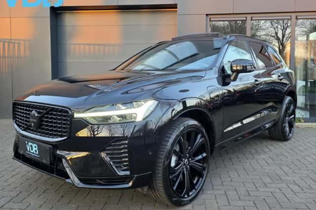 Volvo XC60 (2024) thumbnail 4