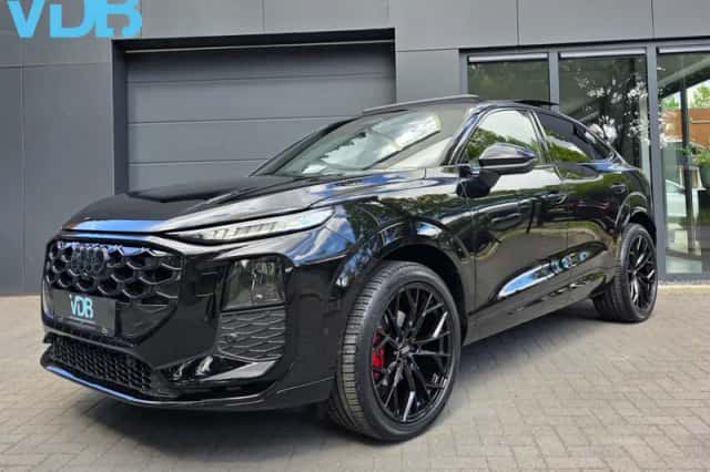 Audi Q3 Sportback (2025) thumbnail 1