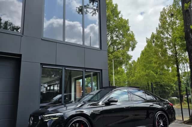 Mercedes-Benz E-Klasse (2025) thumbnail 2