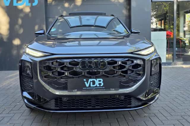 Audi Q3 (2025) thumbnail 5