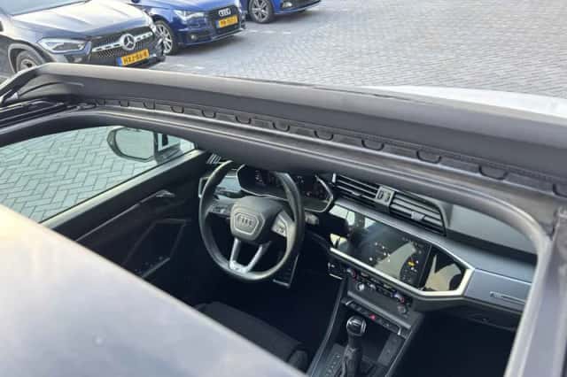 Audi Q3 Sportback (2022) thumbnail 4