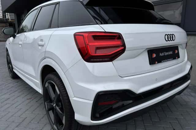 Audi Q2 (2021) thumbnail 3