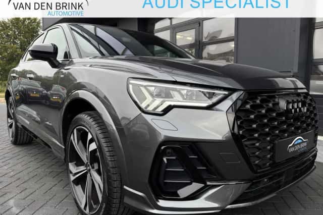 Audi Q3 Sportback (2023) thumbnail 1