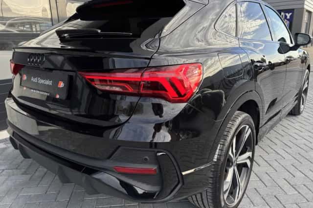 Audi Q3 Sportback (2022) thumbnail 3