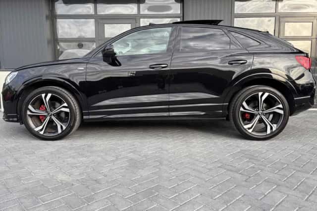 Audi Q3 Sportback (2022) thumbnail 5