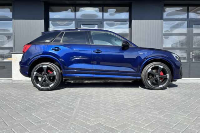 Audi Q2 (2022) thumbnail 2