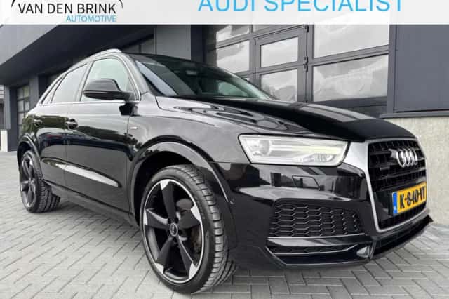 Audi Q3 (2017) thumbnail 1