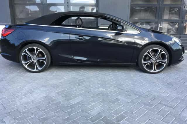 Opel Cascada (2014) thumbnail 2