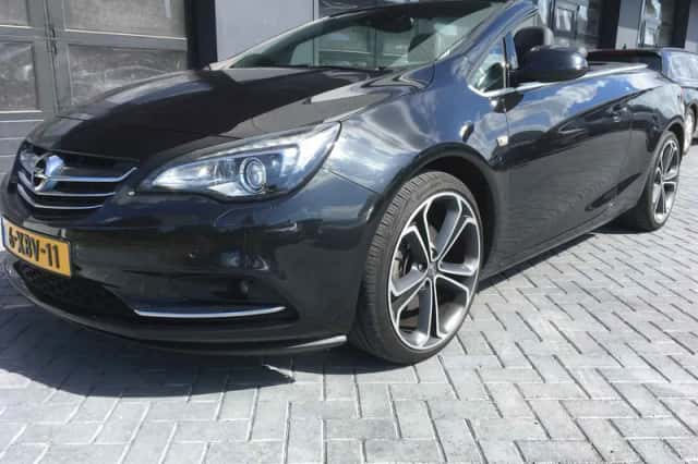 Opel Cascada (2014) thumbnail 4