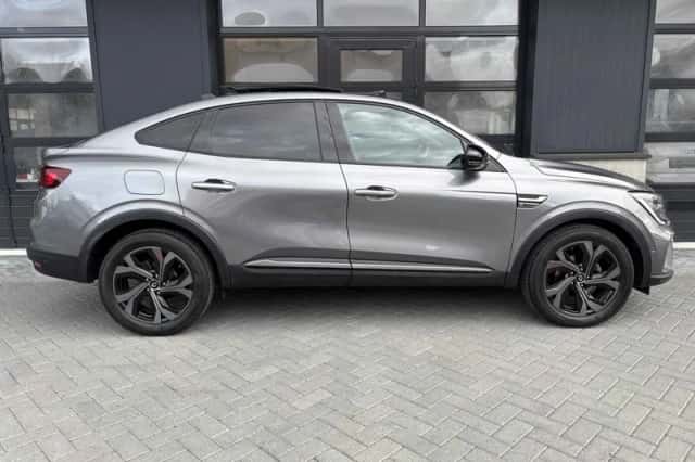 Renault Arkana (2023) thumbnail 2