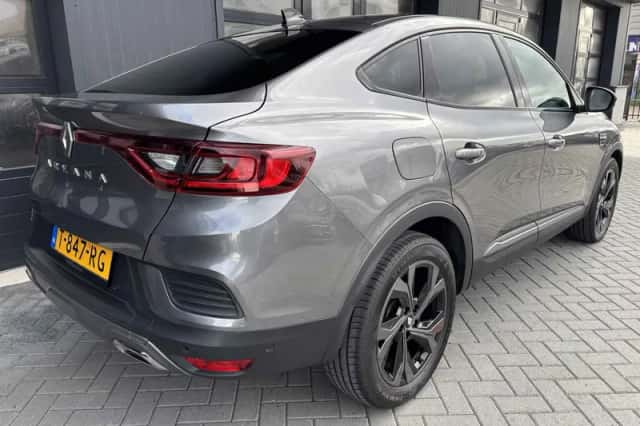 Renault Arkana (2023) thumbnail 3