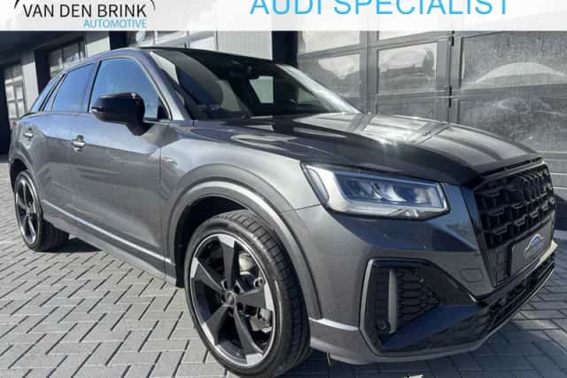 Audi Q2 (2022) thumbnail 1