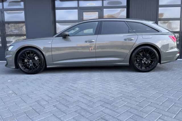 Audi A6 (2023) thumbnail 5