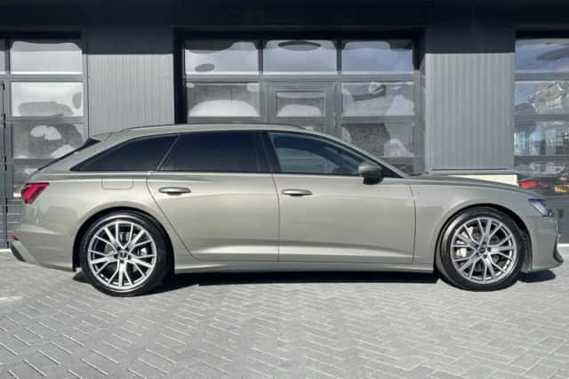Audi A6 (2023) thumbnail 2