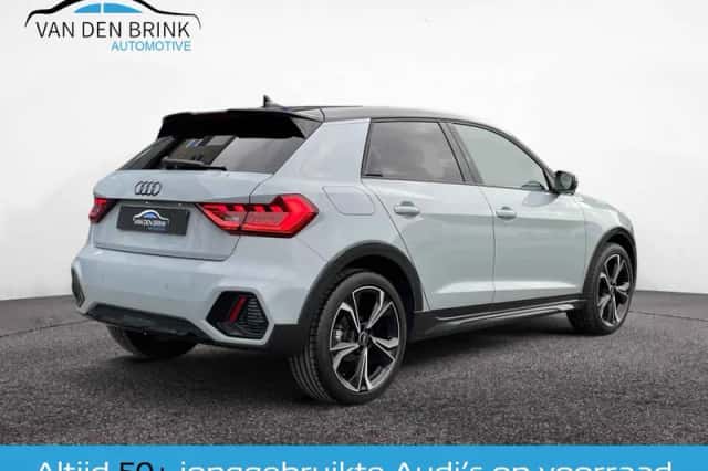 Audi A1 Allstreet (2023) thumbnail 6