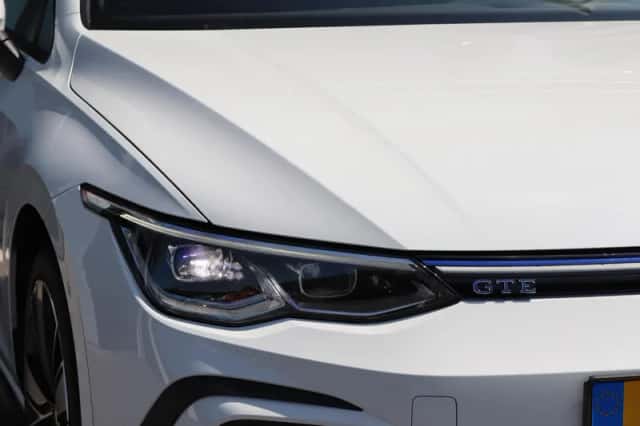 Volkswagen Golf (2022) thumbnail 5