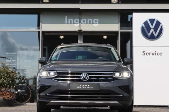 Volkswagen Tiguan (2021) thumbnail 4