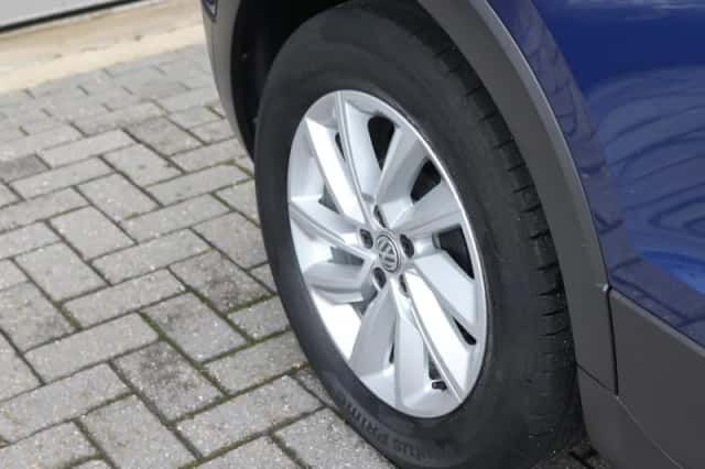 Volkswagen T-Cross (2019) thumbnail 6
