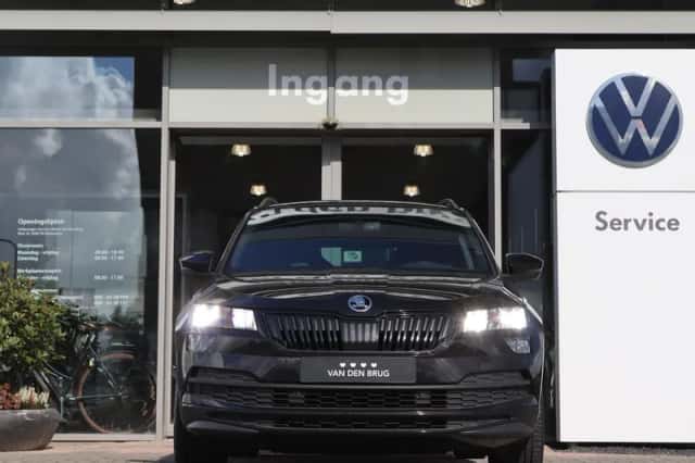 Škoda Karoq (2021) thumbnail 4