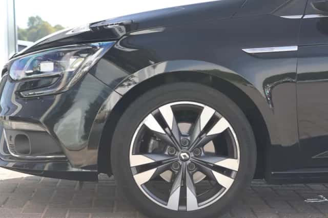 Renault Mégane (2019) thumbnail 2