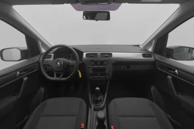 Volkswagen Caddy (2018) thumbnail 3