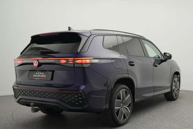 Volkswagen Tayron (2025) thumbnail 2