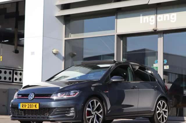 Volkswagen Golf (2017) thumbnail 6