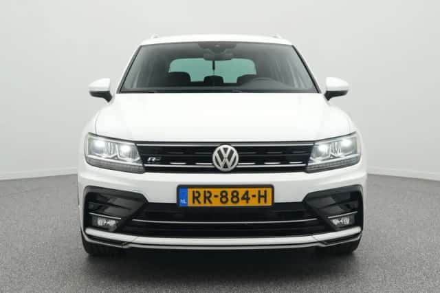 Volkswagen Tiguan (2018) thumbnail 5