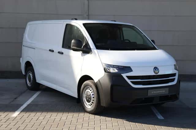 Volkswagen E-Transporter (2026) thumbnail 3