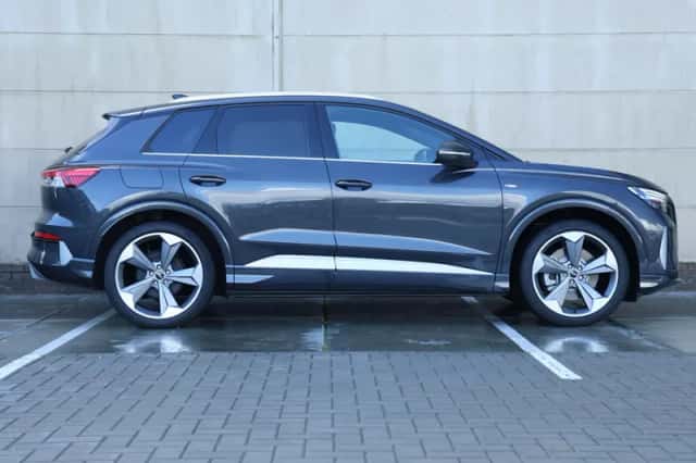 Audi Q4 e-tron (2026) thumbnail 2