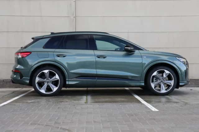 Audi Q4 e-tron (2026) thumbnail 2