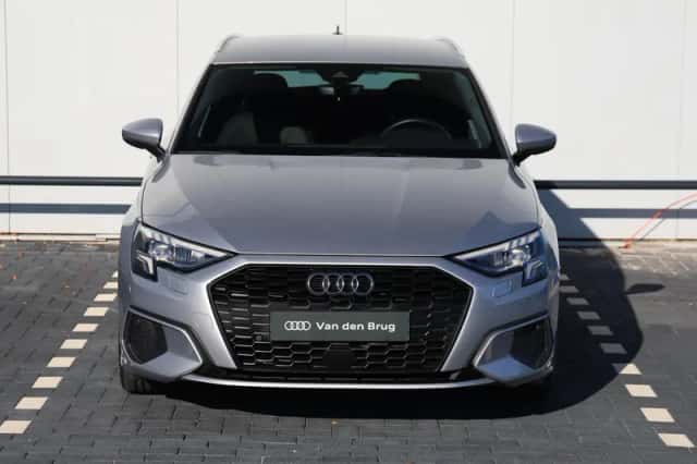 Audi A3 (2024) thumbnail 4