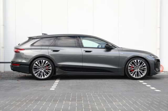 Audi A6 (2025) thumbnail 2
