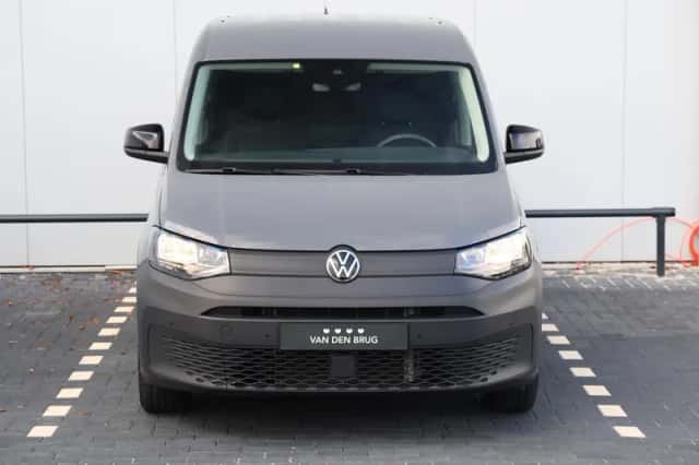 Volkswagen Caddy (2024) thumbnail 4