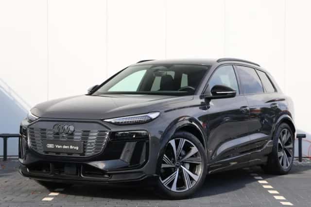 Audi Q6 e-tron (2025) thumbnail 1