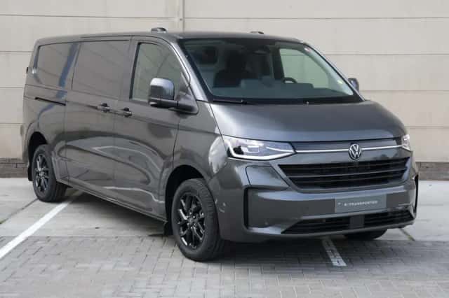 Volkswagen E-Transporter (2026) thumbnail 3