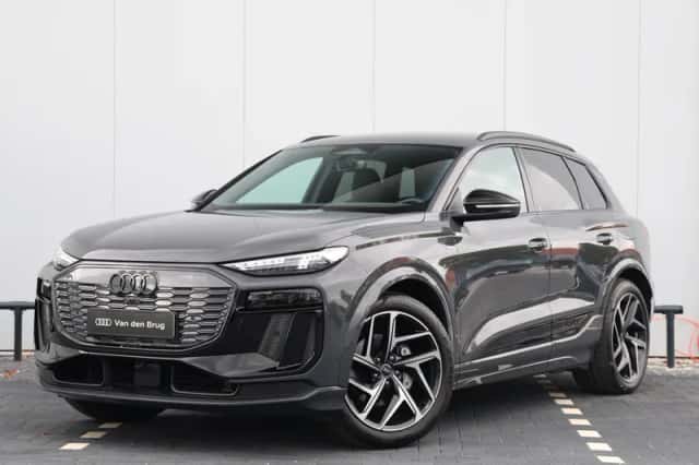 Audi Q6 e-tron (2025) thumbnail 1