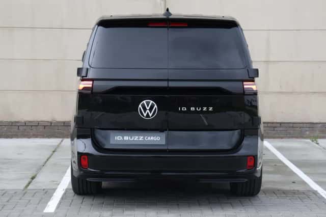 Volkswagen ID. Buzz (2026) thumbnail 6