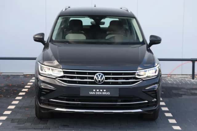 Volkswagen Tiguan (2022) thumbnail 4