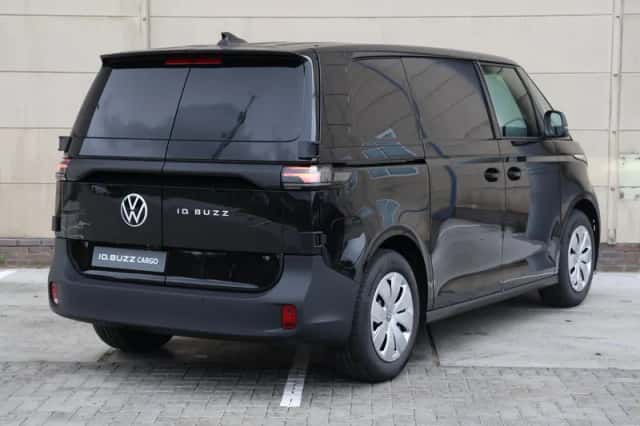 Volkswagen ID. Buzz (2026) thumbnail 5