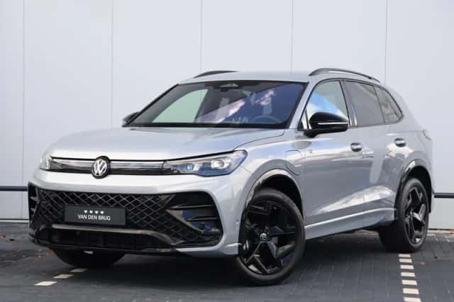 Volkswagen Tiguan (2025) thumbnail 1