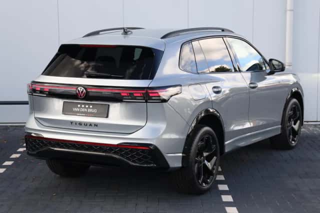 Volkswagen Tiguan (2025) thumbnail 5
