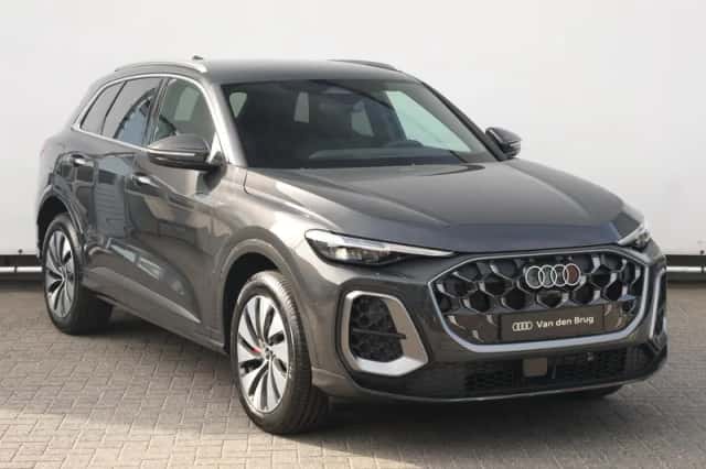 Audi Q5 (2025) thumbnail 3